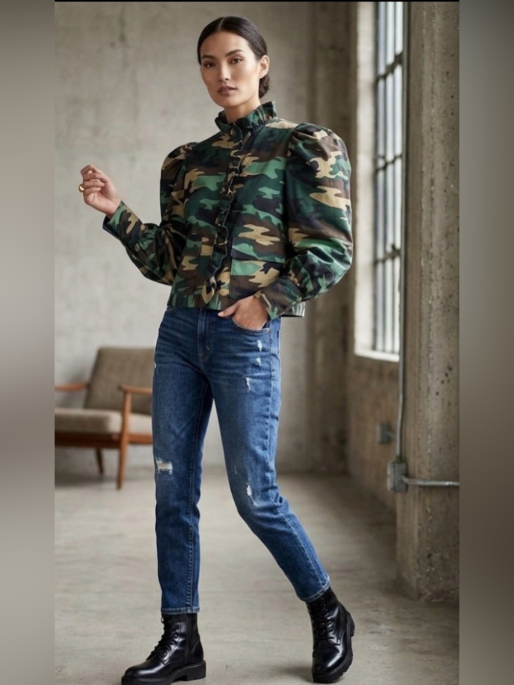No label Size Small  Women's Military Style Camouflage Jacket Green Multi-Color